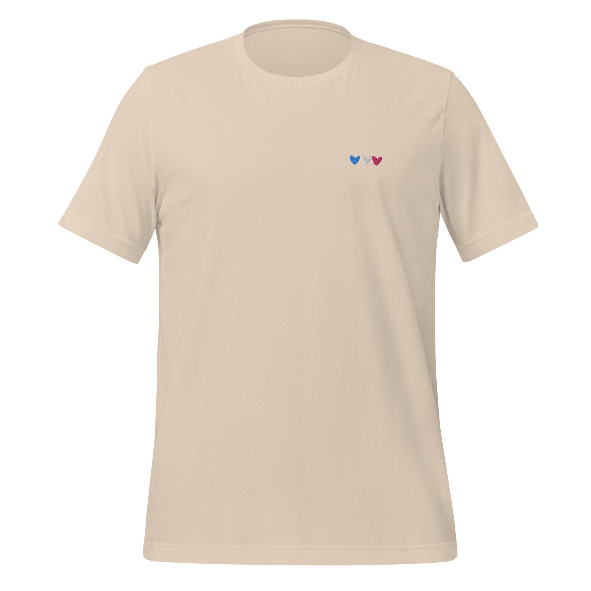 Camiseta unisex con corazones trans bordados