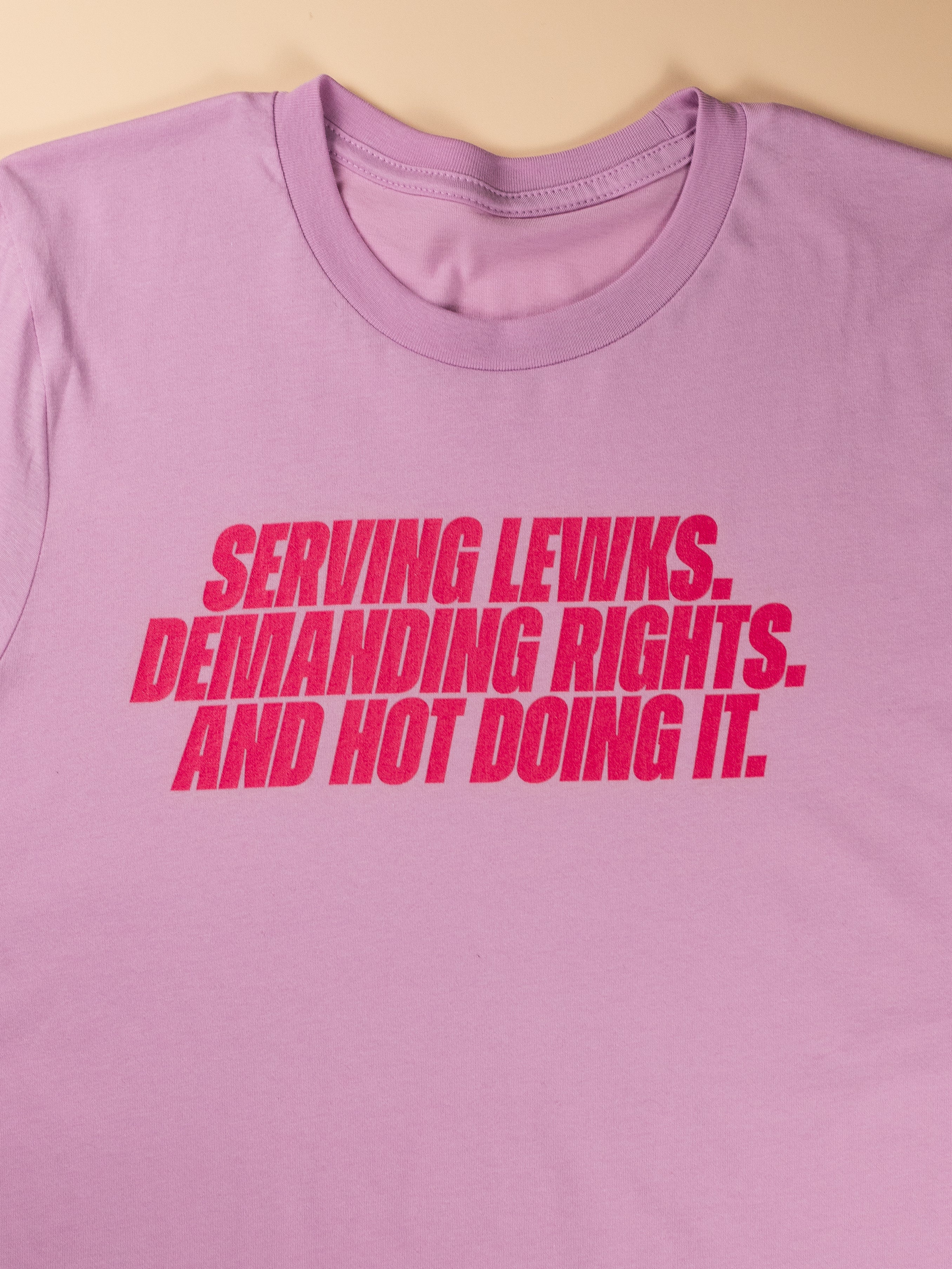 Serving Lewks Unisex T-Shirt