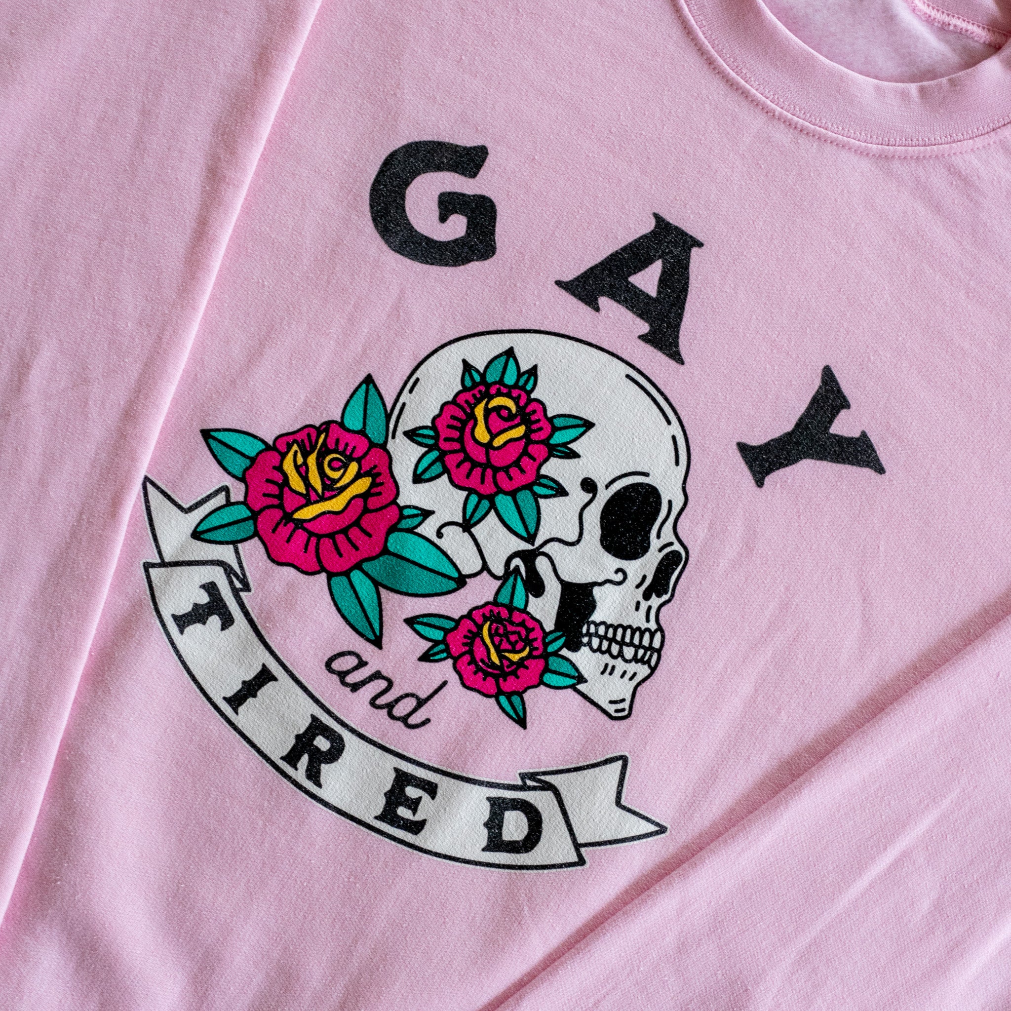 Sudadera unisex con calavera gay y cansada