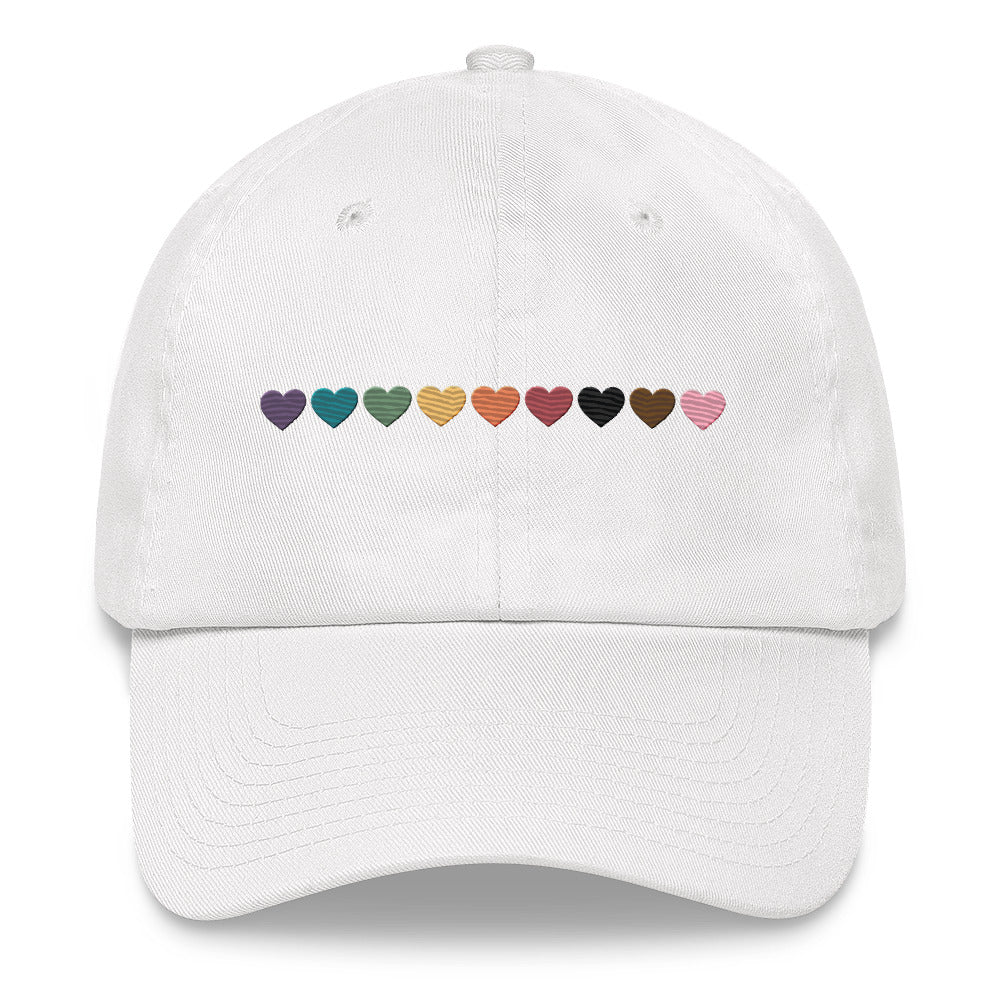 Gorra con corazones arcoíris del orgullo progresista