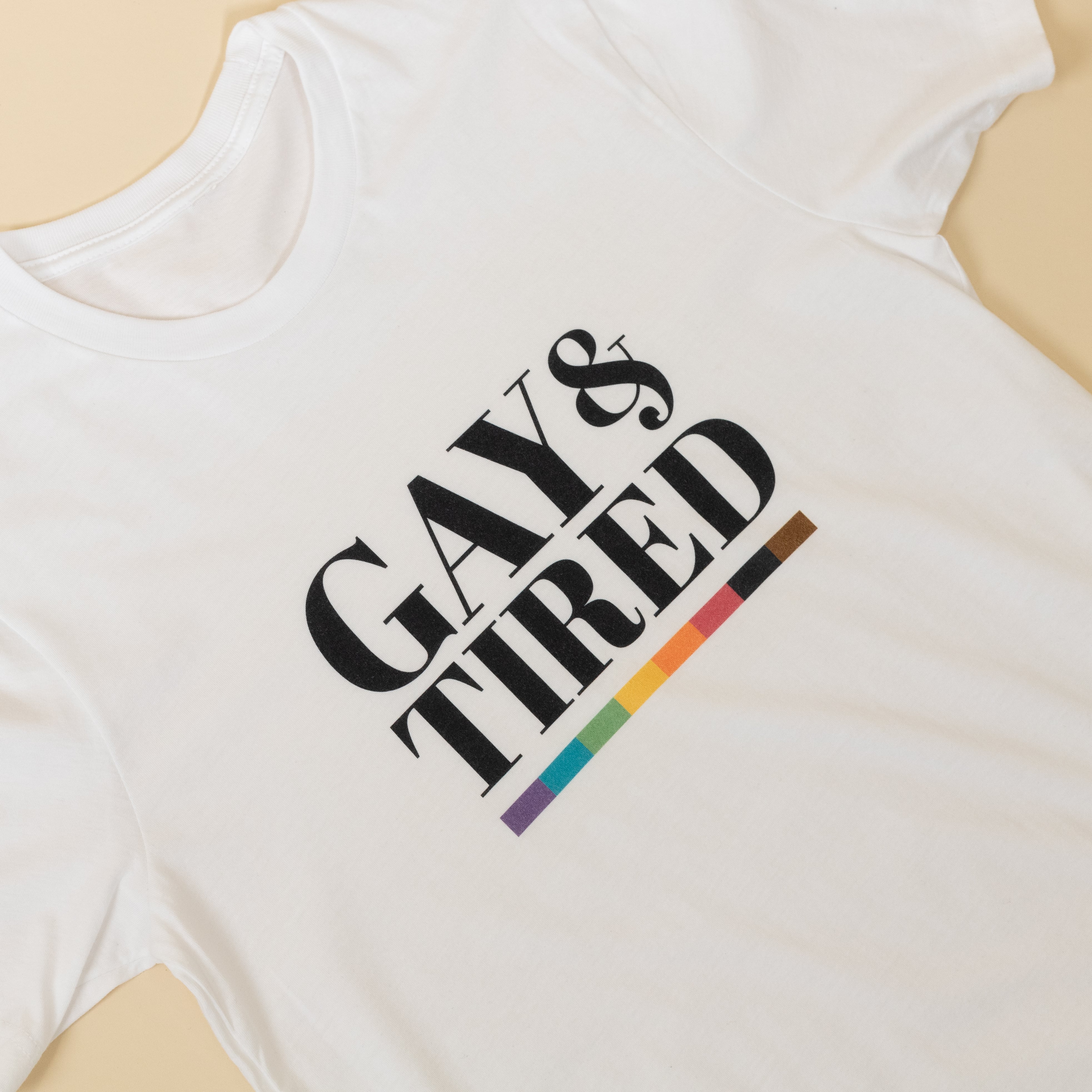 Camiseta unisex Gay y Cansado