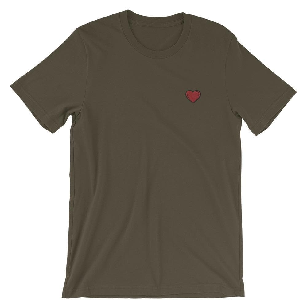 Camiseta con corazón bordado