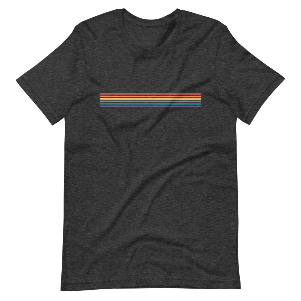 Camiseta unisex con rayas de arcoíris